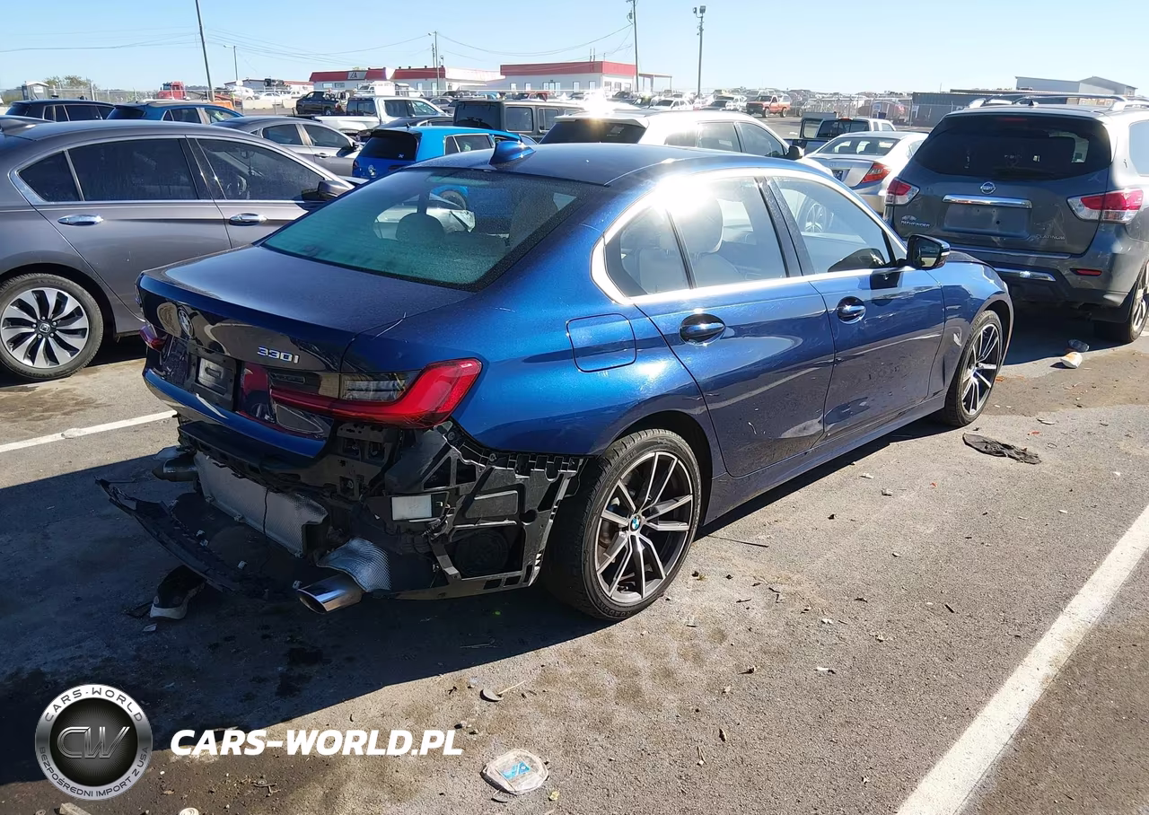 2019 BMW 330I xDrive VIN:WBA5R7C51KAJ83754 - 4