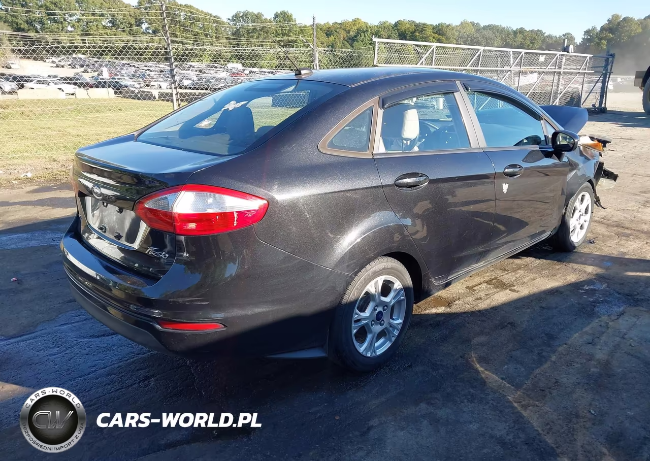 2015 Ford Fiesta Se VIN:3FADP4BJ4FM160503 - 4