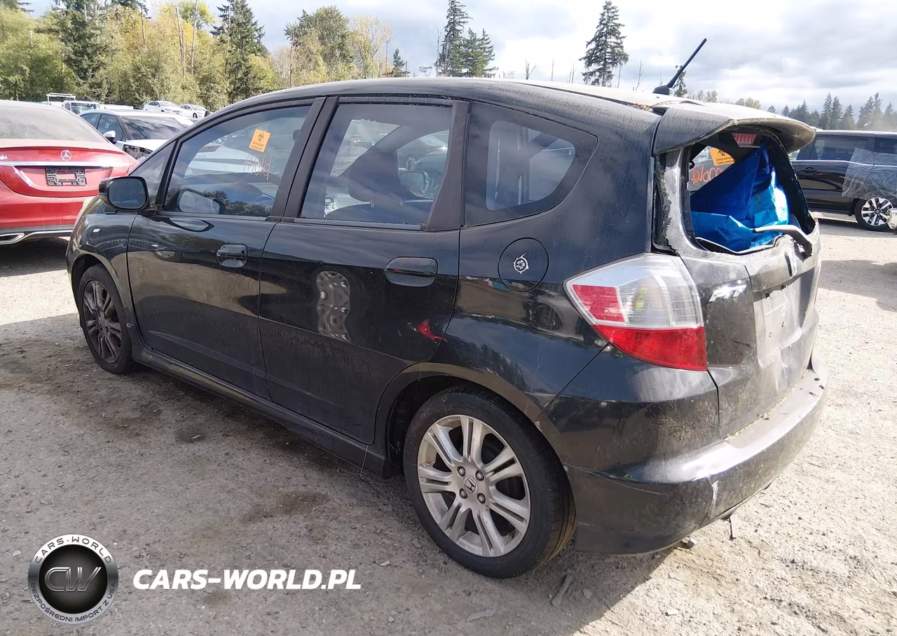 2009 Honda Fit Sport VIN:JHMGE88409S043145 - 3