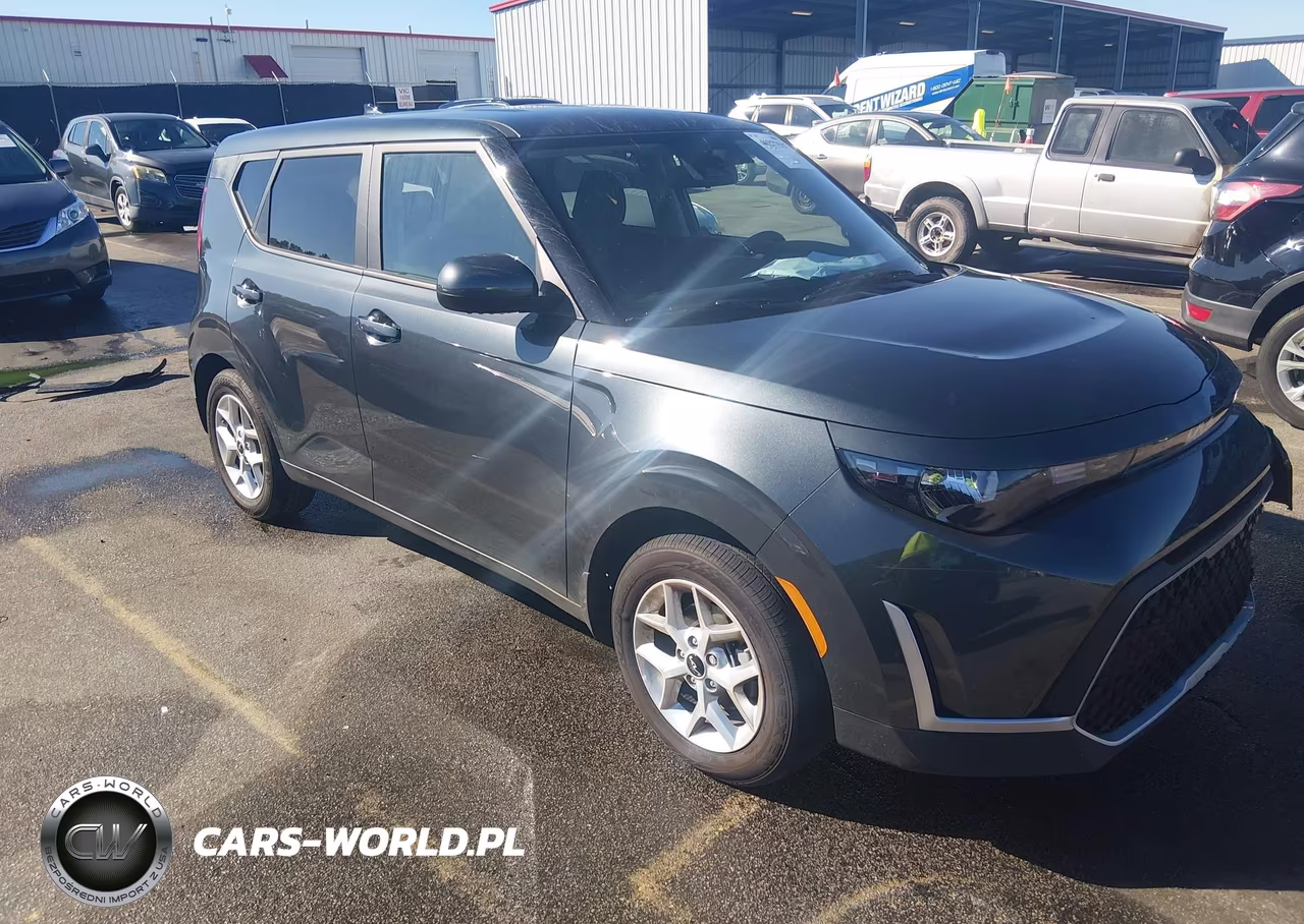 2025 Kia Soul Lx