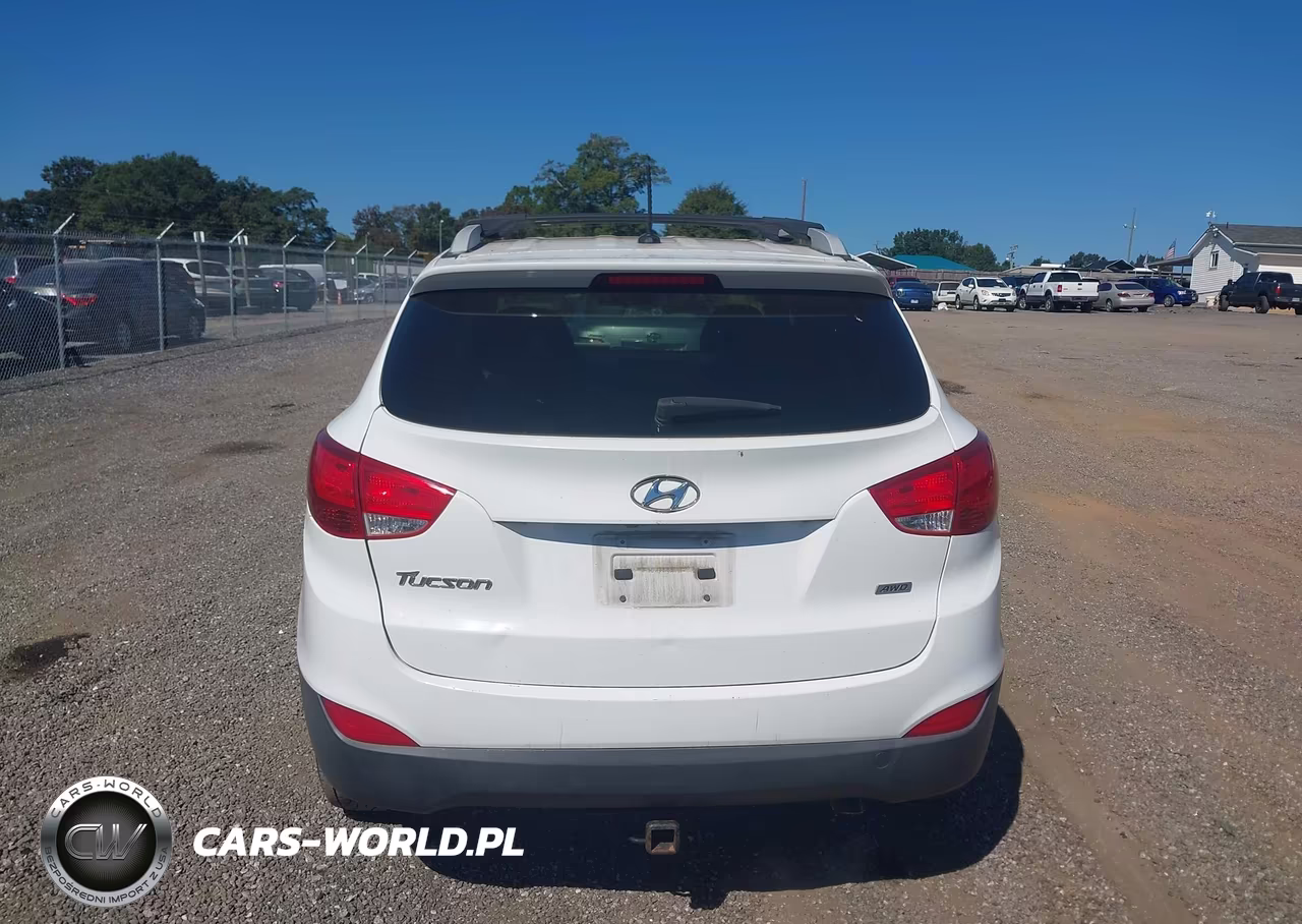2015 Hyundai Tucson Se VIN:KM8JUCAGXFU072911 - 16