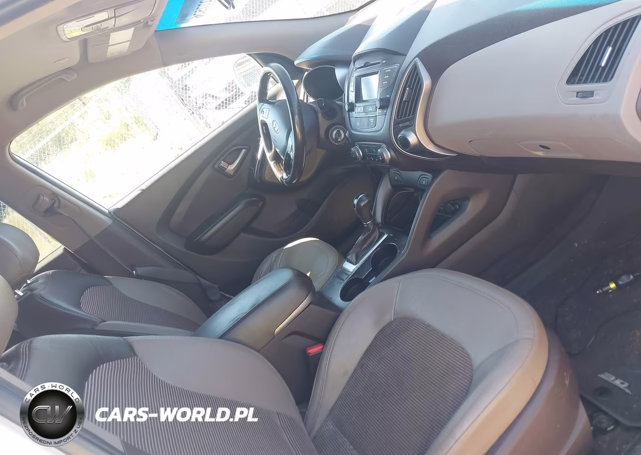 2015 Hyundai Tucson Se VIN:KM8JUCAGXFU072911 - 5