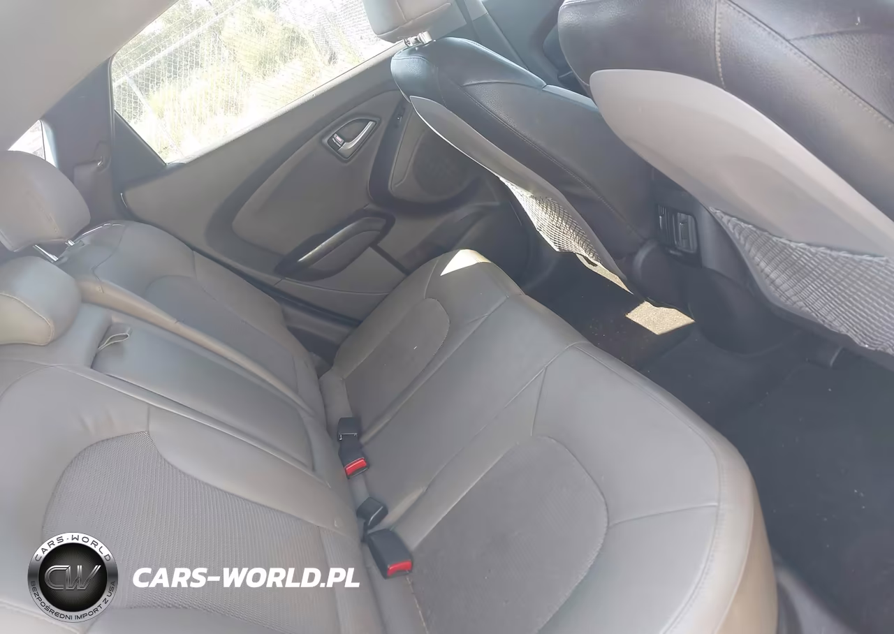 2015 Hyundai Tucson Se VIN:KM8JUCAGXFU072911 - 8