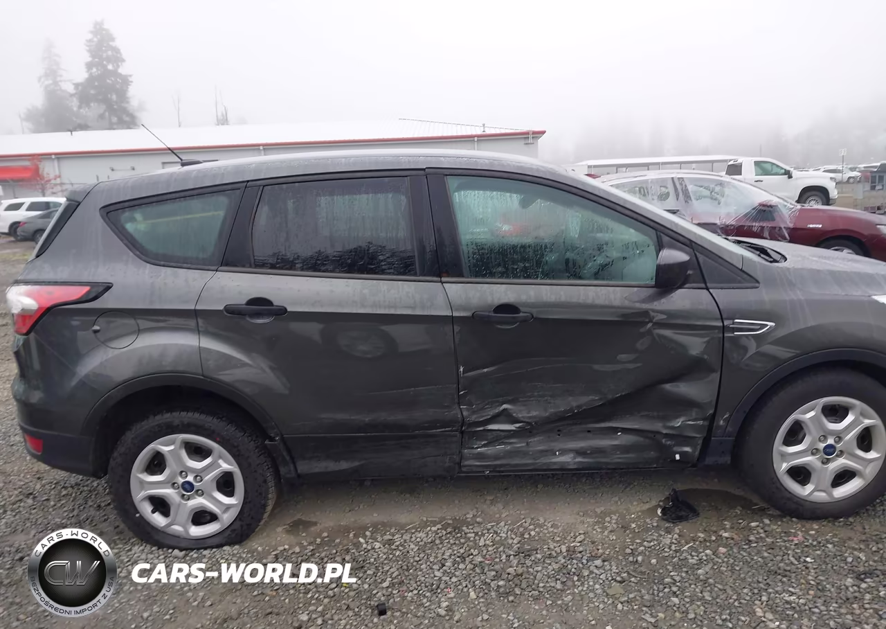 2017 Ford Escape S VIN:1FMCU0F79HUA83143 - 13