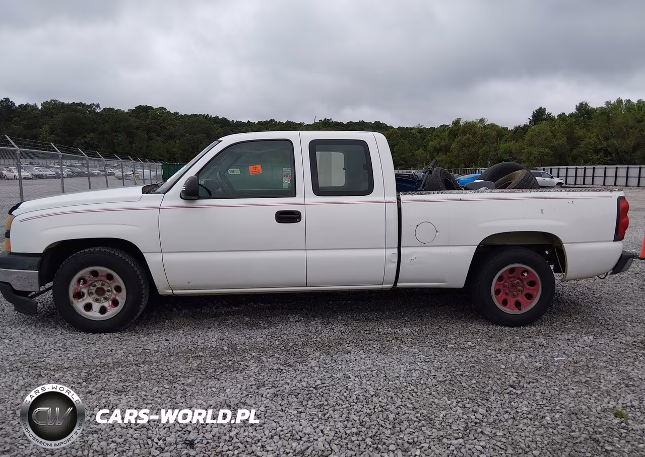 2007 Chevrolet Silverado 1500 Classic Work Truck VIN:1GCEC19X47Z131442 - 13