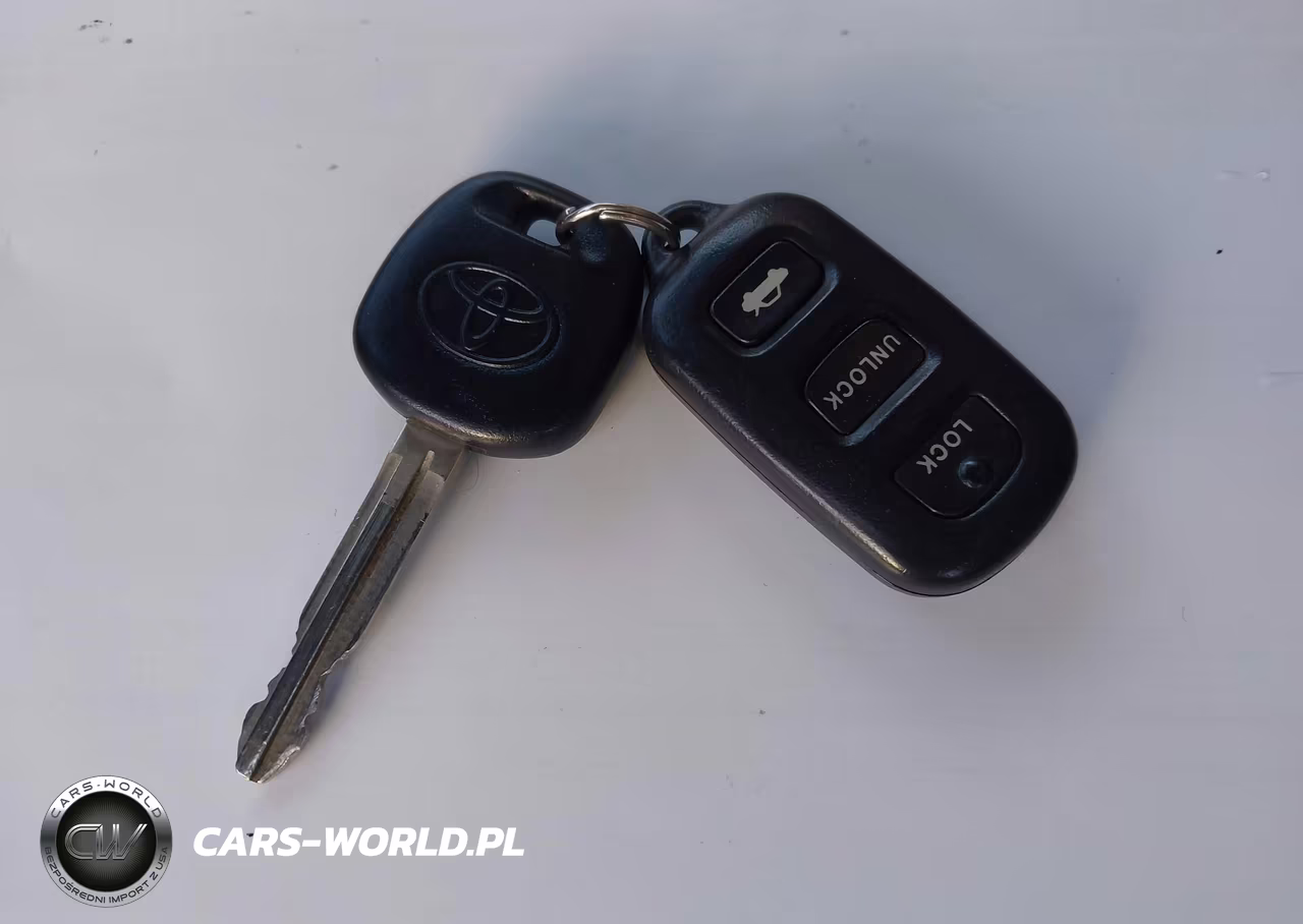 2002 Toyota Camry Xle VIN:4T1BE32K12U632989 - 11