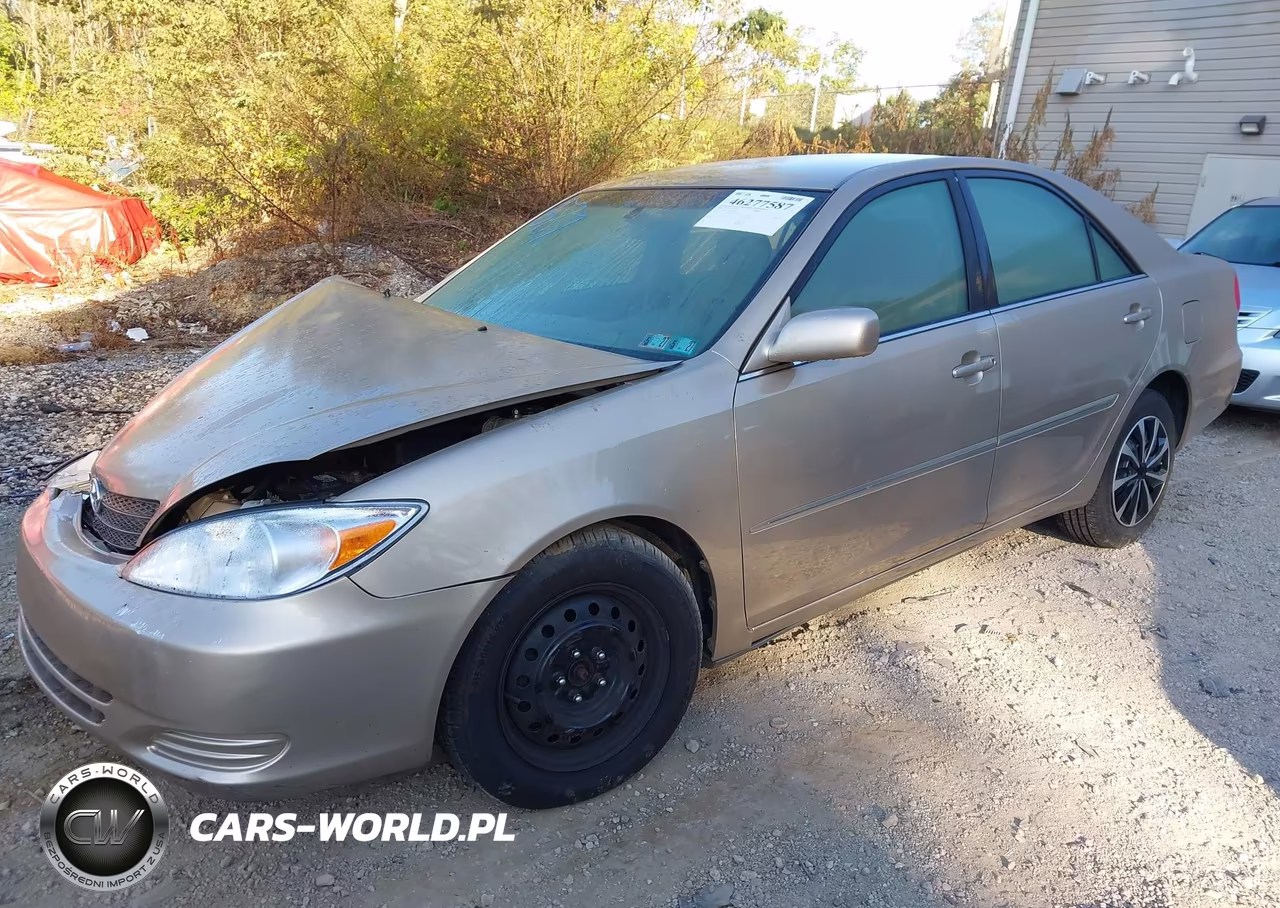 2002 Toyota Camry Xle VIN:4T1BE32K12U632989 - 2
