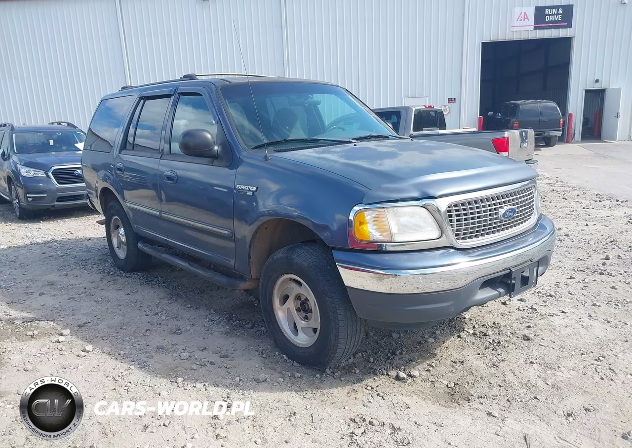 1999 Ford Expedition Eddie Bauer-Xlt VIN:1FMPU18L2XLC08828 - 1
