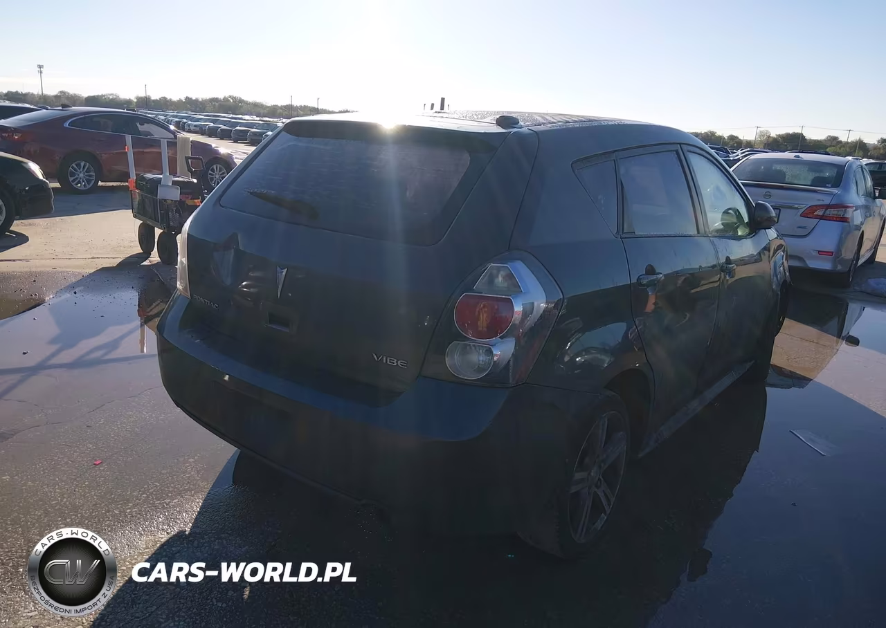 2009 Pontiac Vibe VIN:5Y2SP67039Z440042 - 4