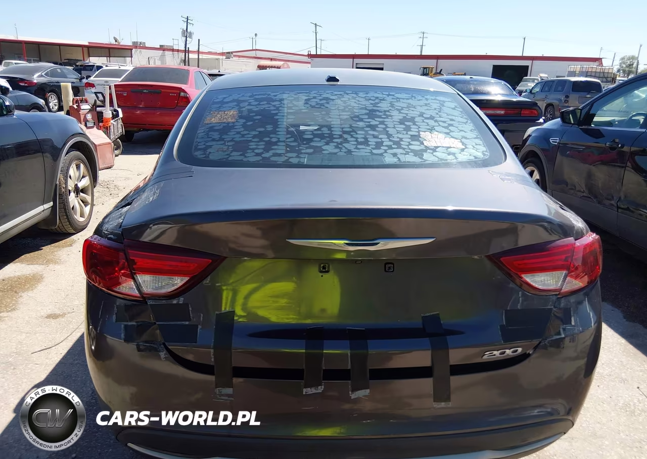 2015 Chrysler 200 Limited VIN:1C3CCCAB2FN760923 - 16
