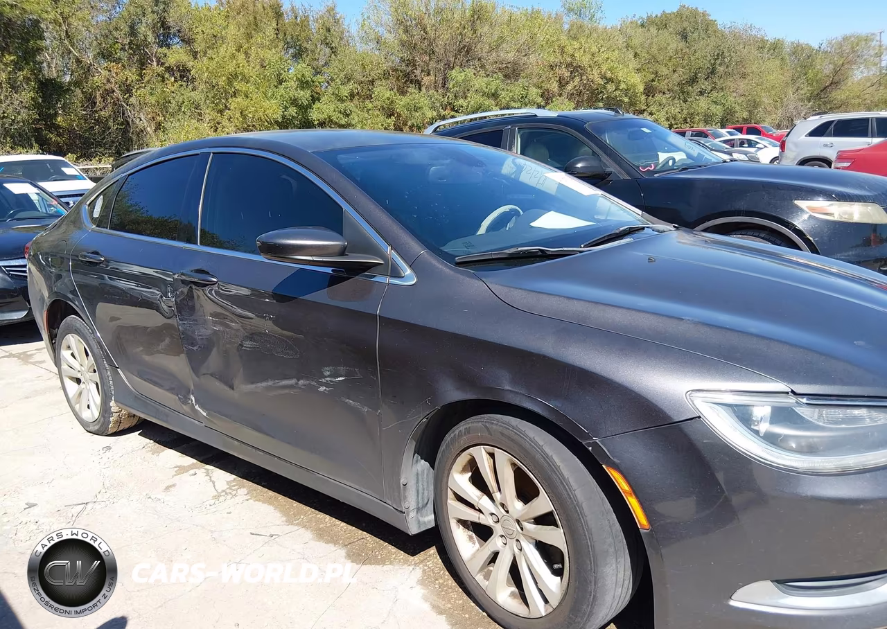 2015 Chrysler 200 Limited VIN:1C3CCCAB2FN760923 - 6