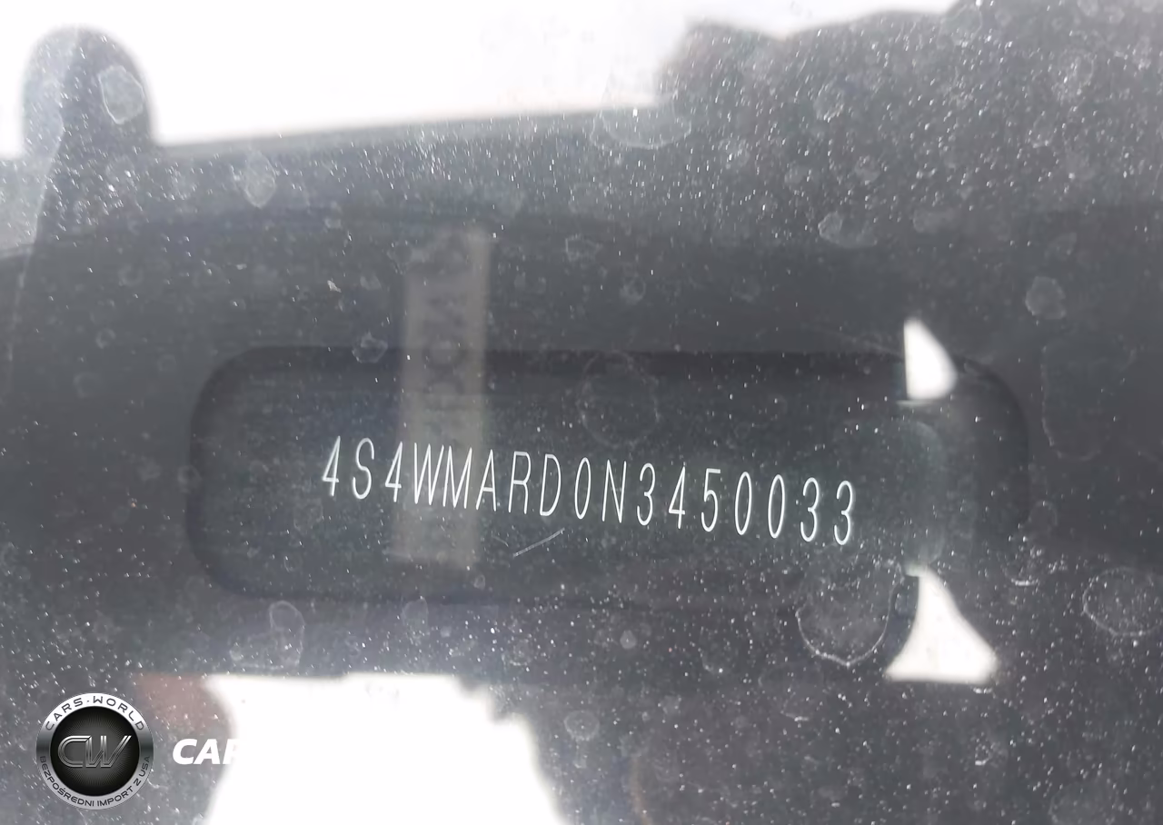 2022 Subaru Ascent Touring VIN:4S4WMARD0N3450033 - 17