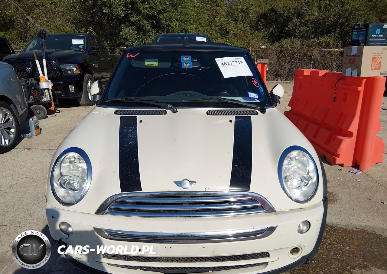 2007 Mini Cooper VIN:WMWRF33527TF66376 - 12