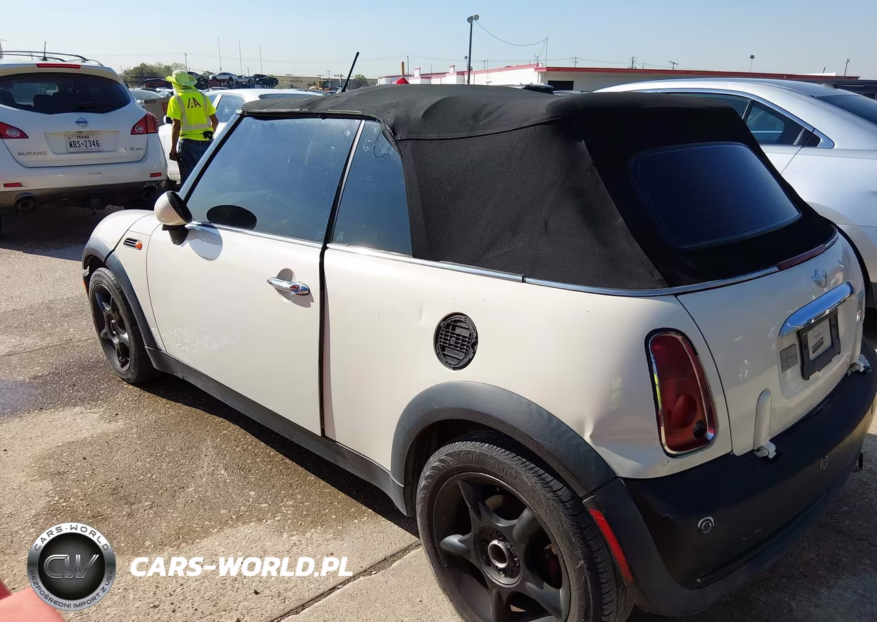 2007 Mini Cooper VIN:WMWRF33527TF66376 - 3