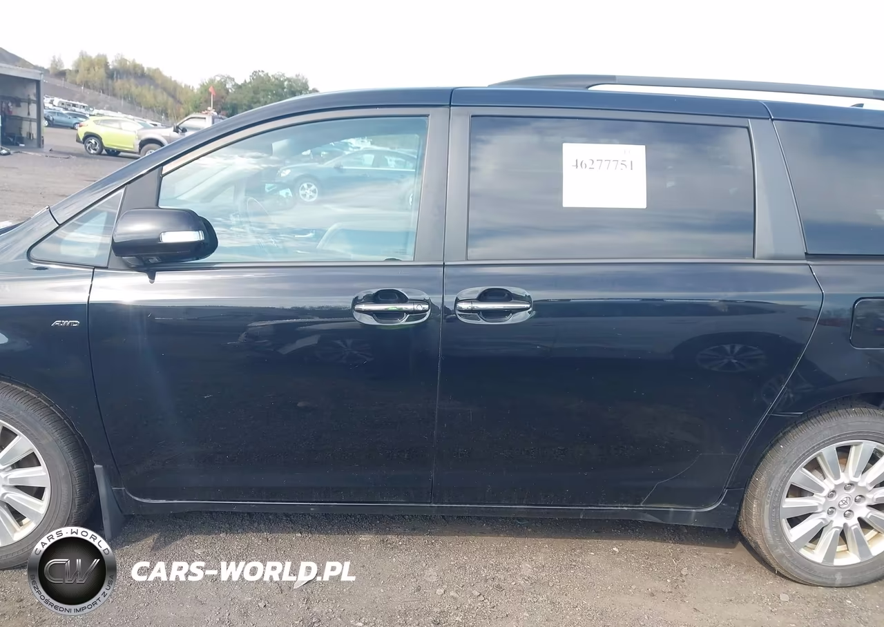 2017 Toyota Sienna Limited Premium 7 Passenger VIN:5TDDZ3DC9HS146662 - 14