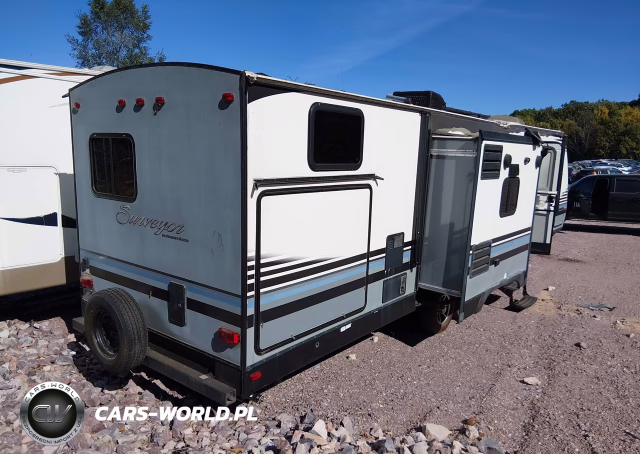 2017 Surveyor Other VIN:4X4TSVH20HL030582 - 4