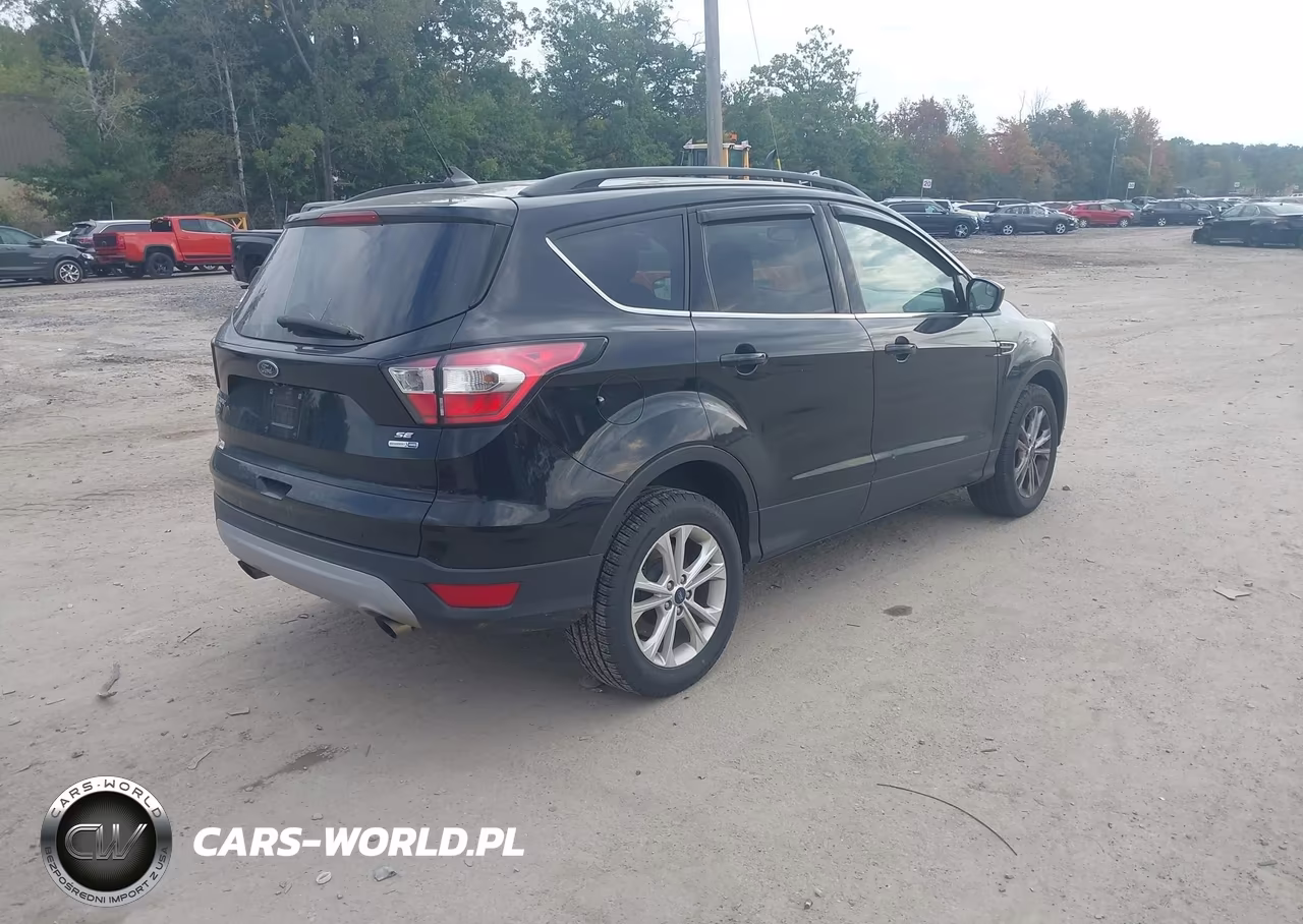 2018 Ford Escape Se VIN:1FMCU9GD1JUD01056 - 4