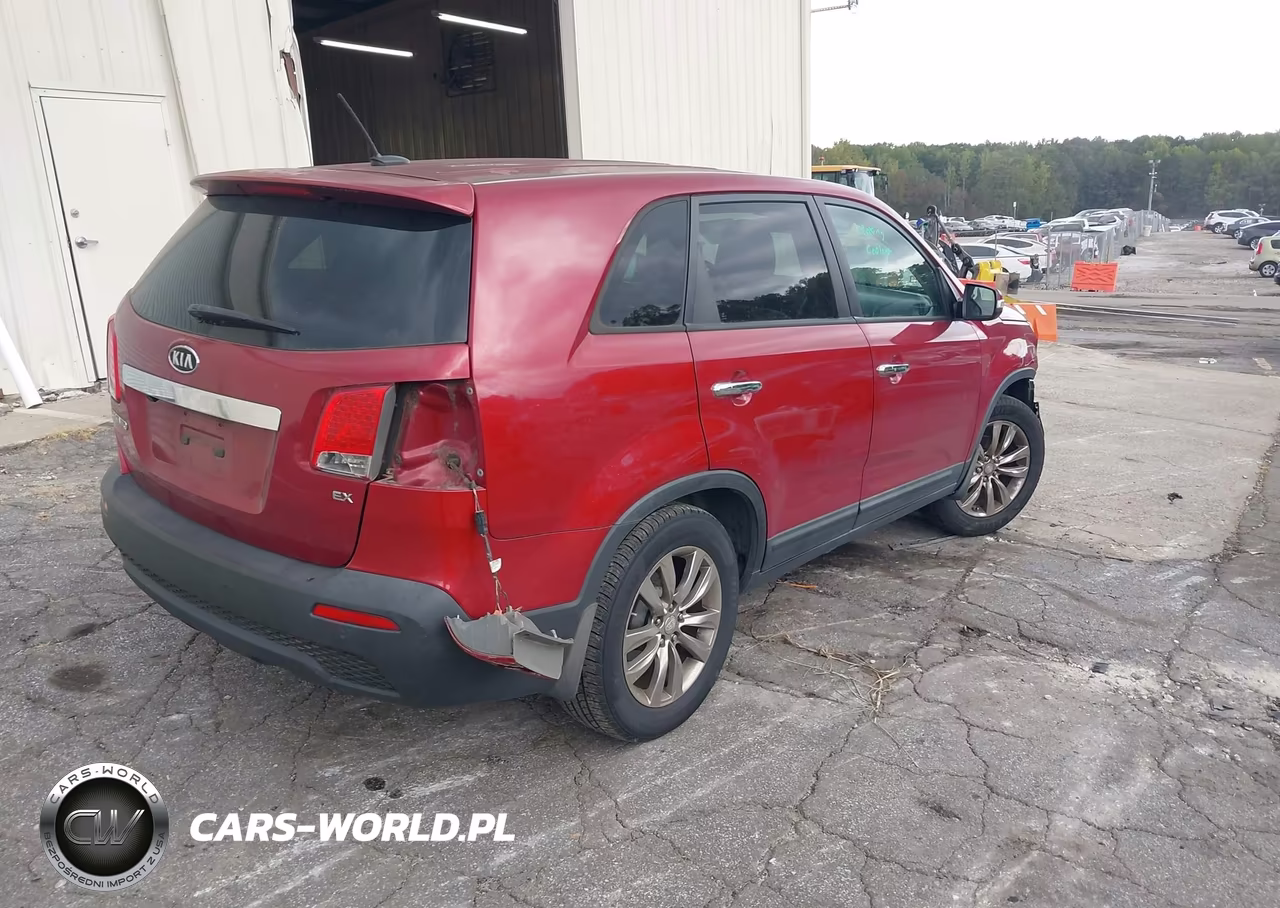 2011 Kia Sorento Ex VIN:5XYKU3A17BG025898 - 4