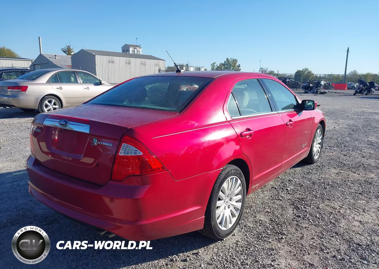 2012 Ford Fusion Hybrid VIN:3FADP0L36CR175155 - 4