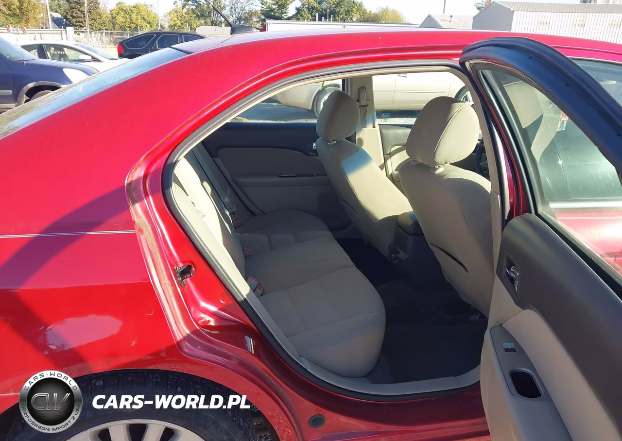 2012 Ford Fusion Hybrid VIN:3FADP0L36CR175155 - 8