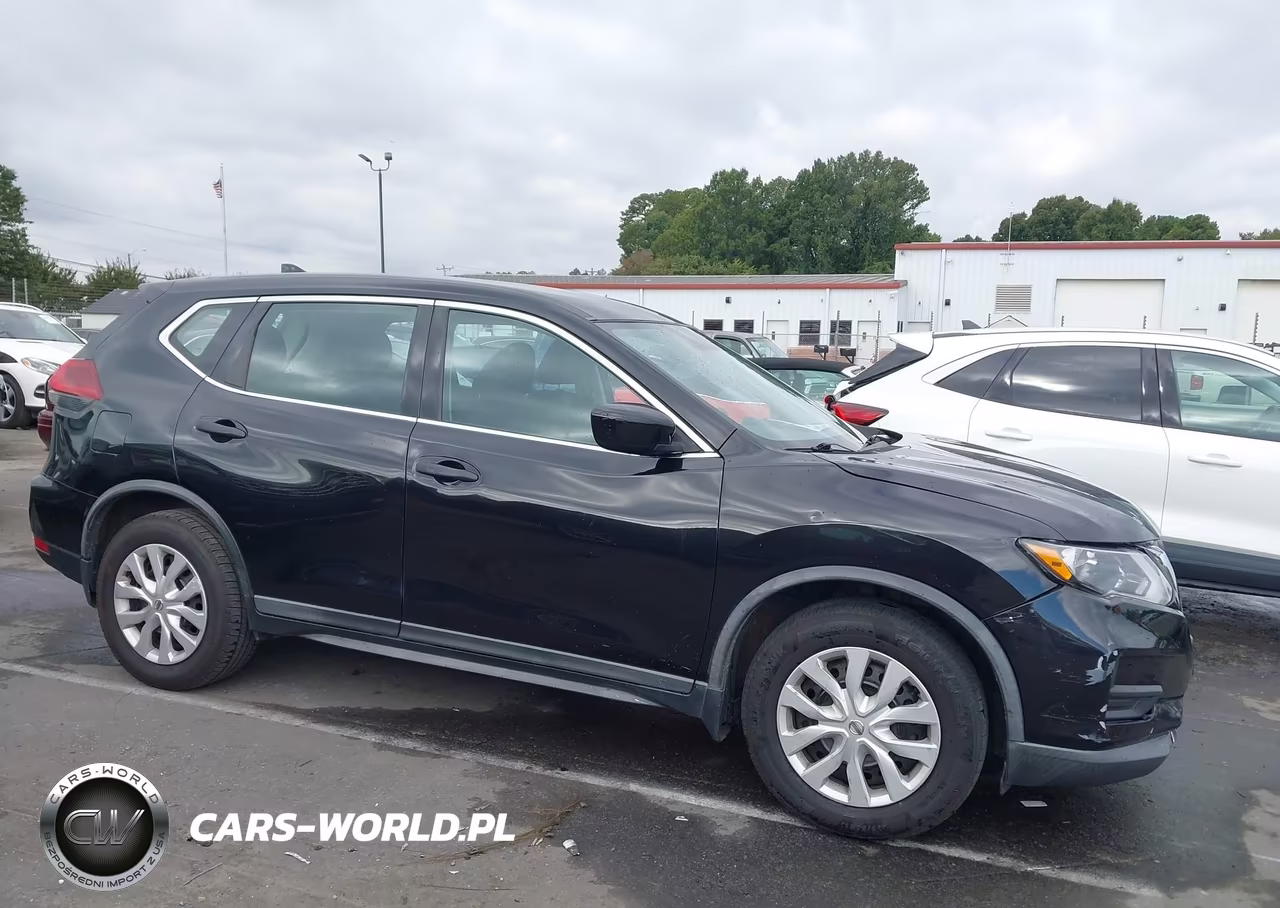 2018 Nissan Rogue S VIN:KNMAT2MV6JP537672 - 13