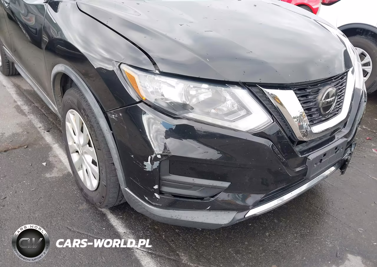 2018 Nissan Rogue S VIN:KNMAT2MV6JP537672 - 17