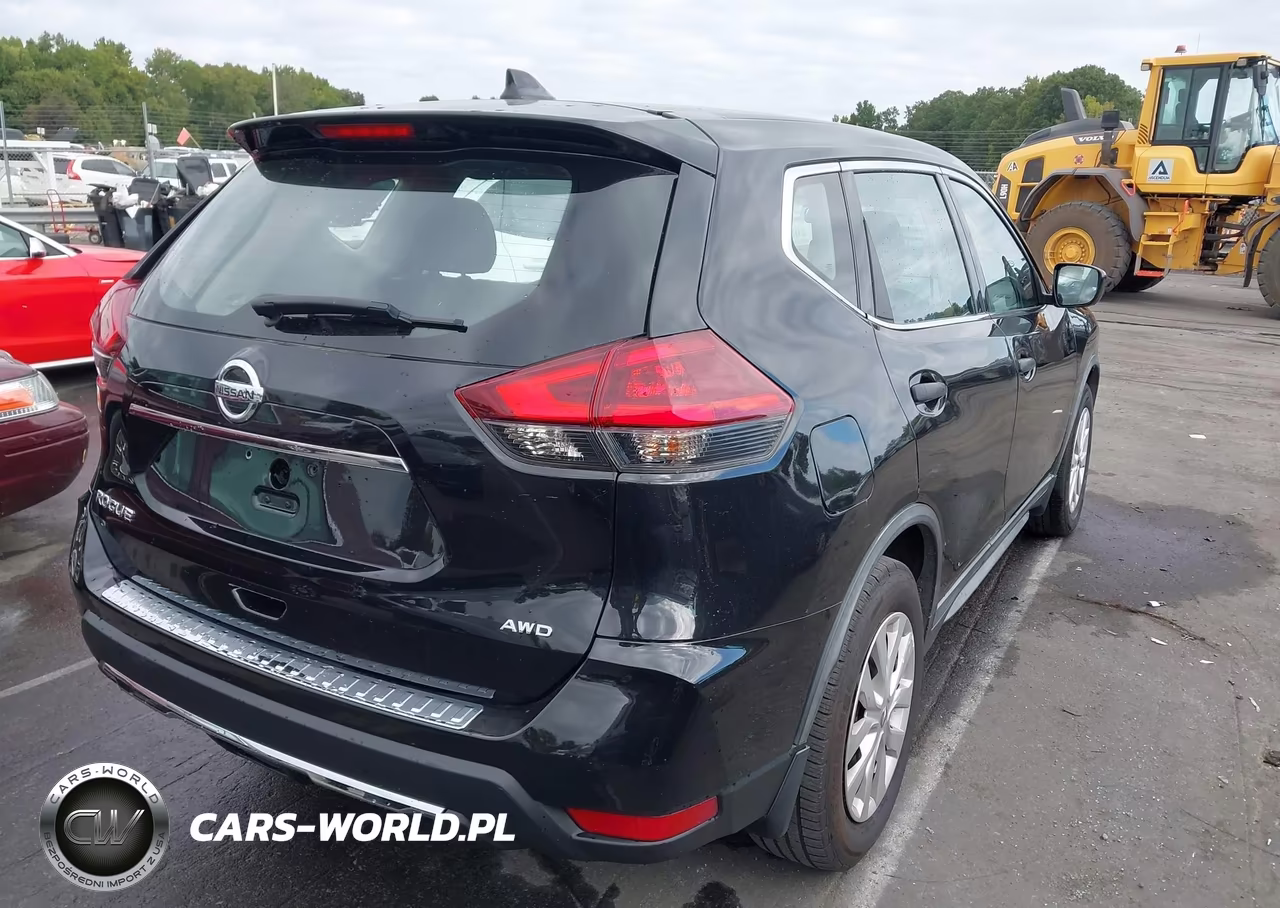 2018 Nissan Rogue S VIN:KNMAT2MV6JP537672 - 4