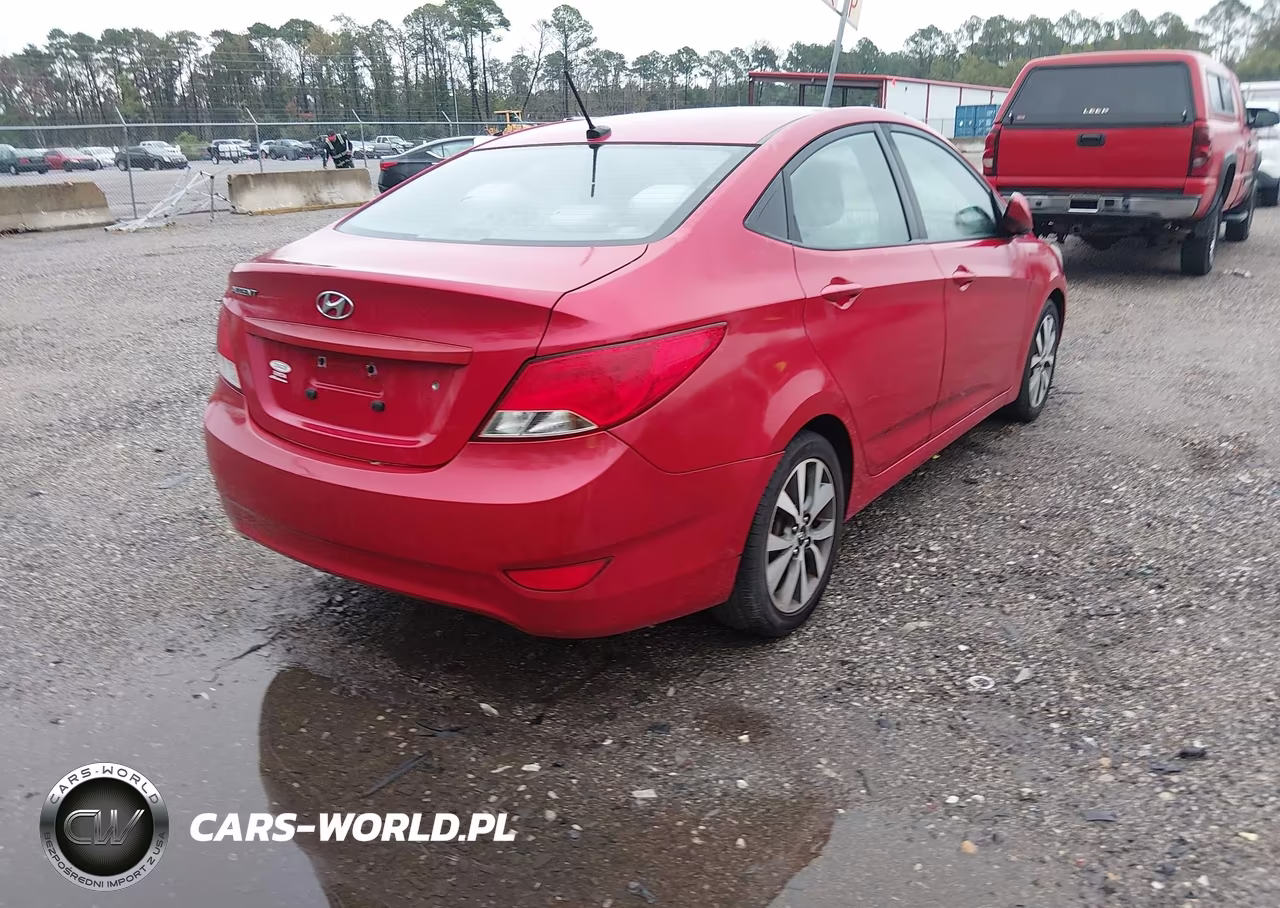 2017 Hyundai Accent Value Edition VIN:KMHCT4AE7HU348612 - 4