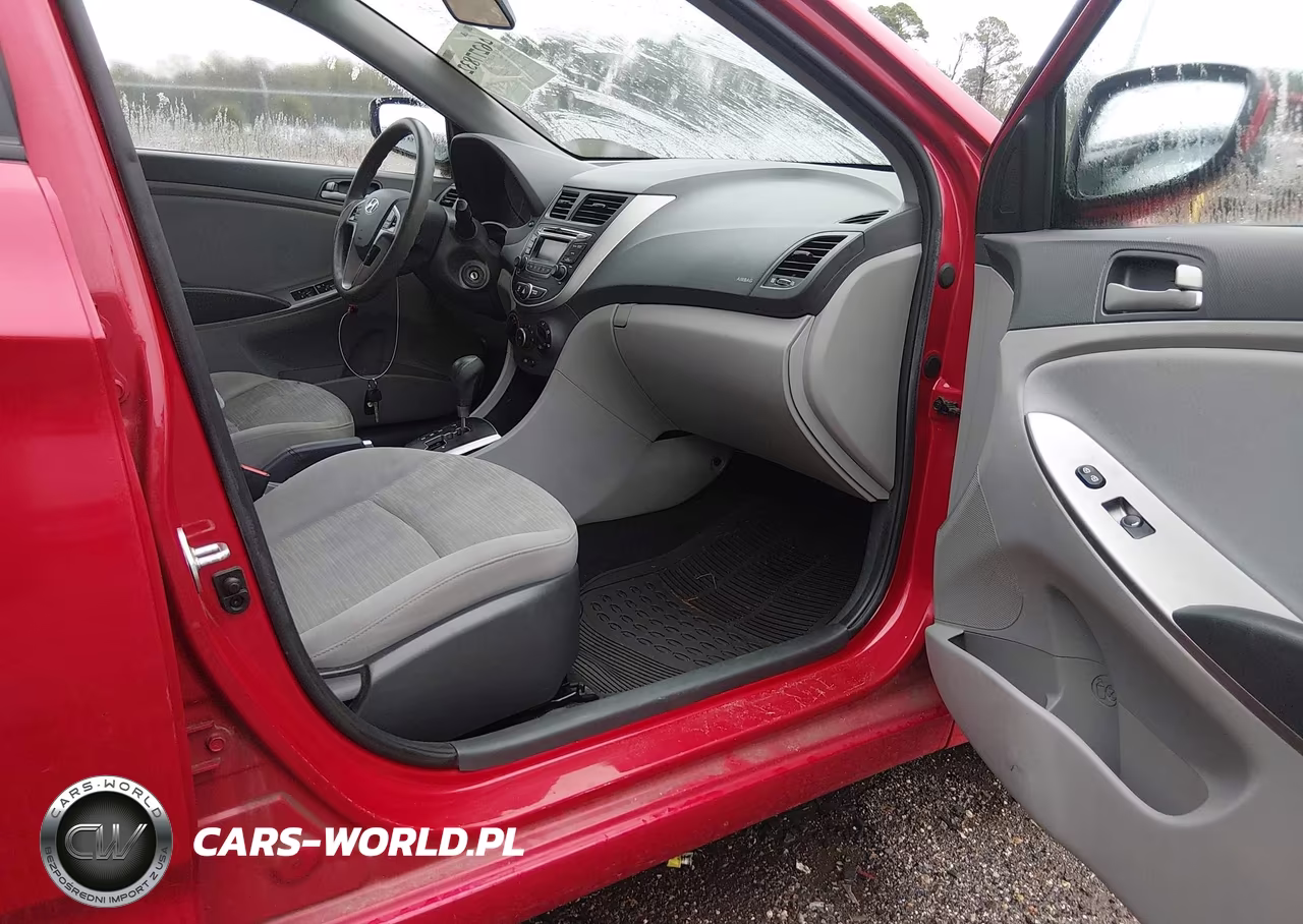 2017 Hyundai Accent Value Edition VIN:KMHCT4AE7HU348612 - 5