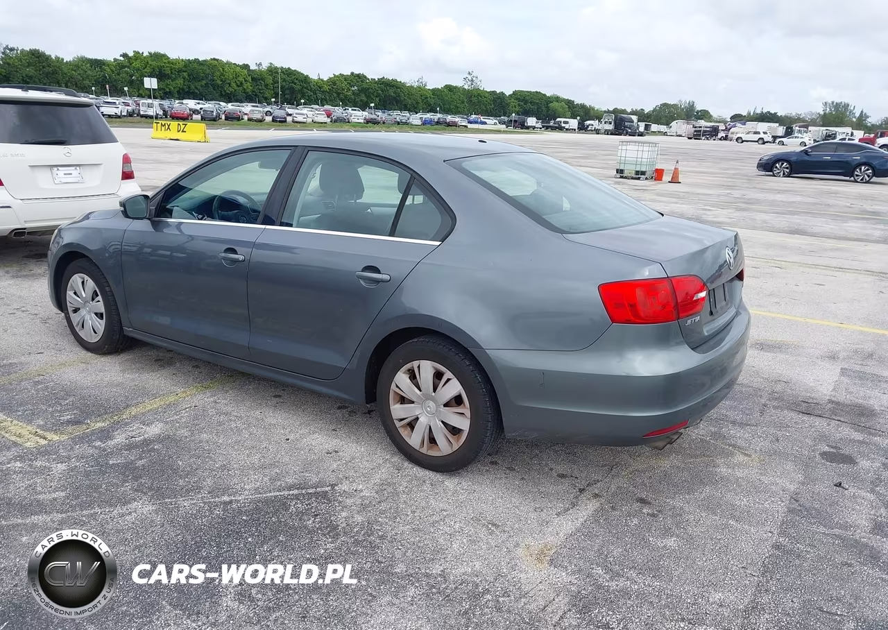 2013 Volkswagen Jetta 2.5L Se VIN:3VWDX7AJ1DM385436 - 3