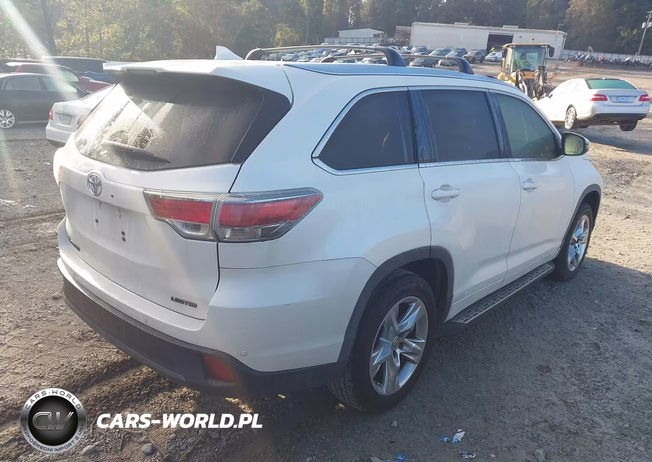2015 Toyota Highlander Limited V6 VIN:5TDYKRFH8FS063190 - 4