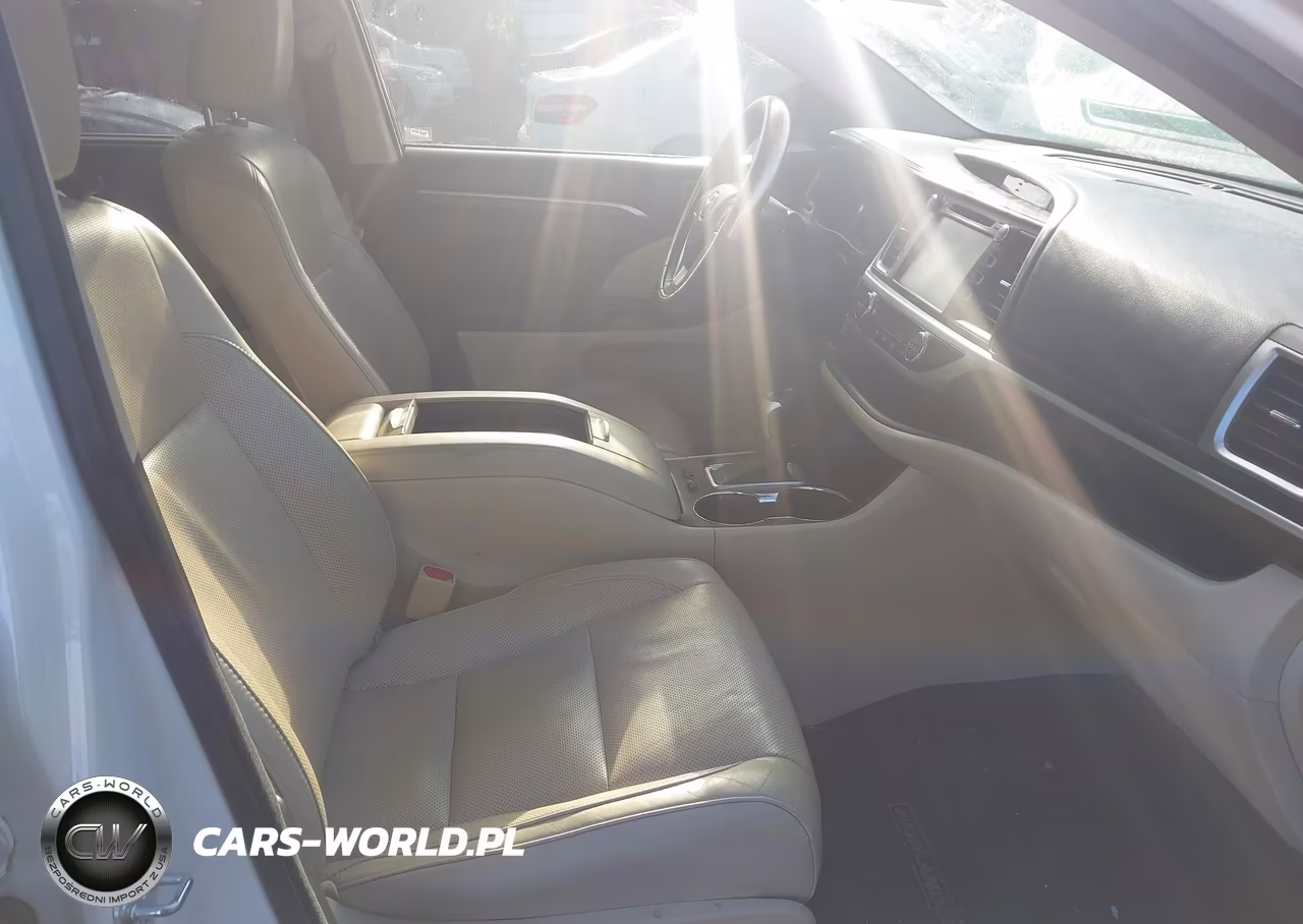 2015 Toyota Highlander Limited V6 VIN:5TDYKRFH8FS063190 - 5