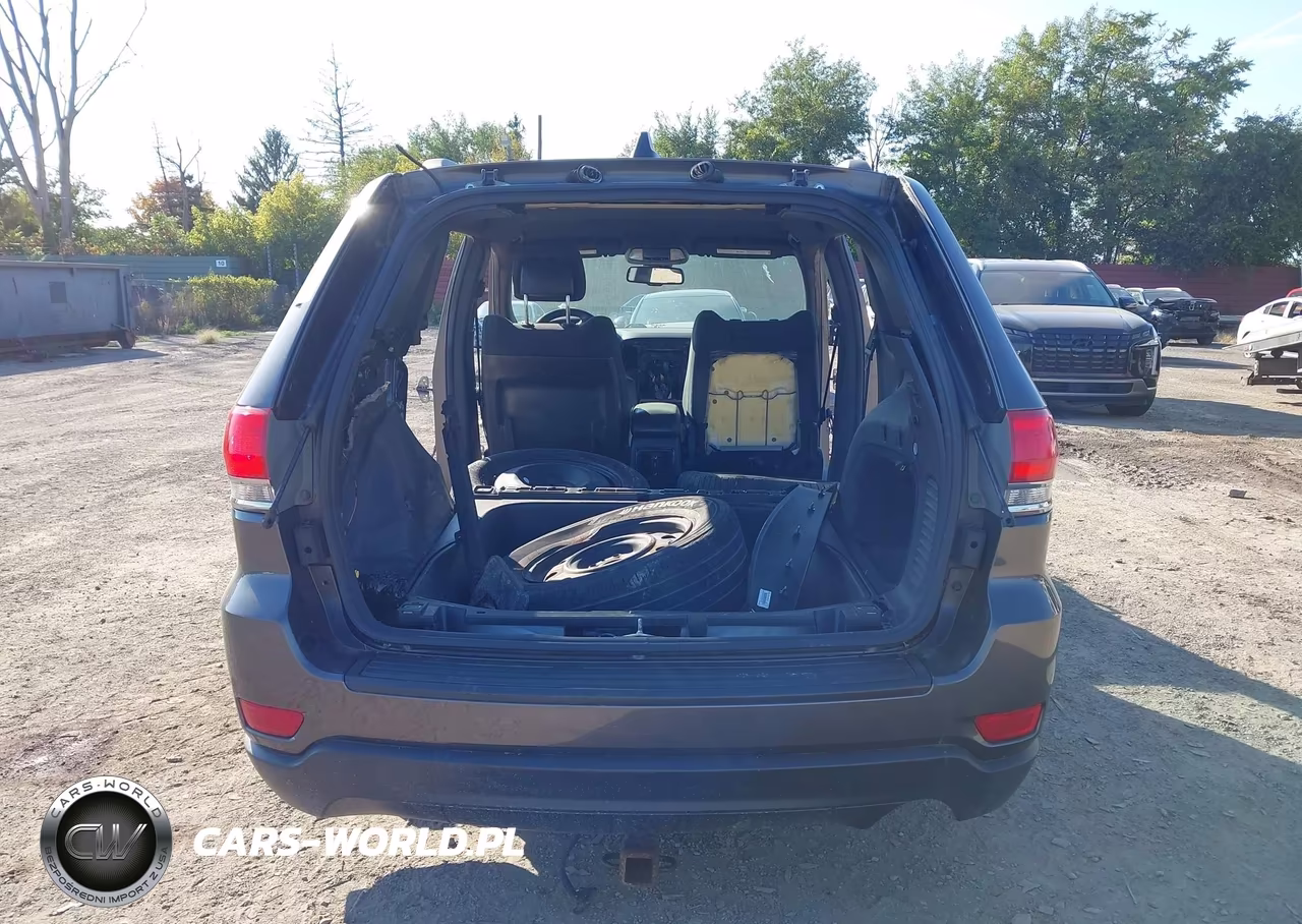 2014 Jeep Grand Cherokee Laredo VIN:1C4RJFAG8EC413535 - 15