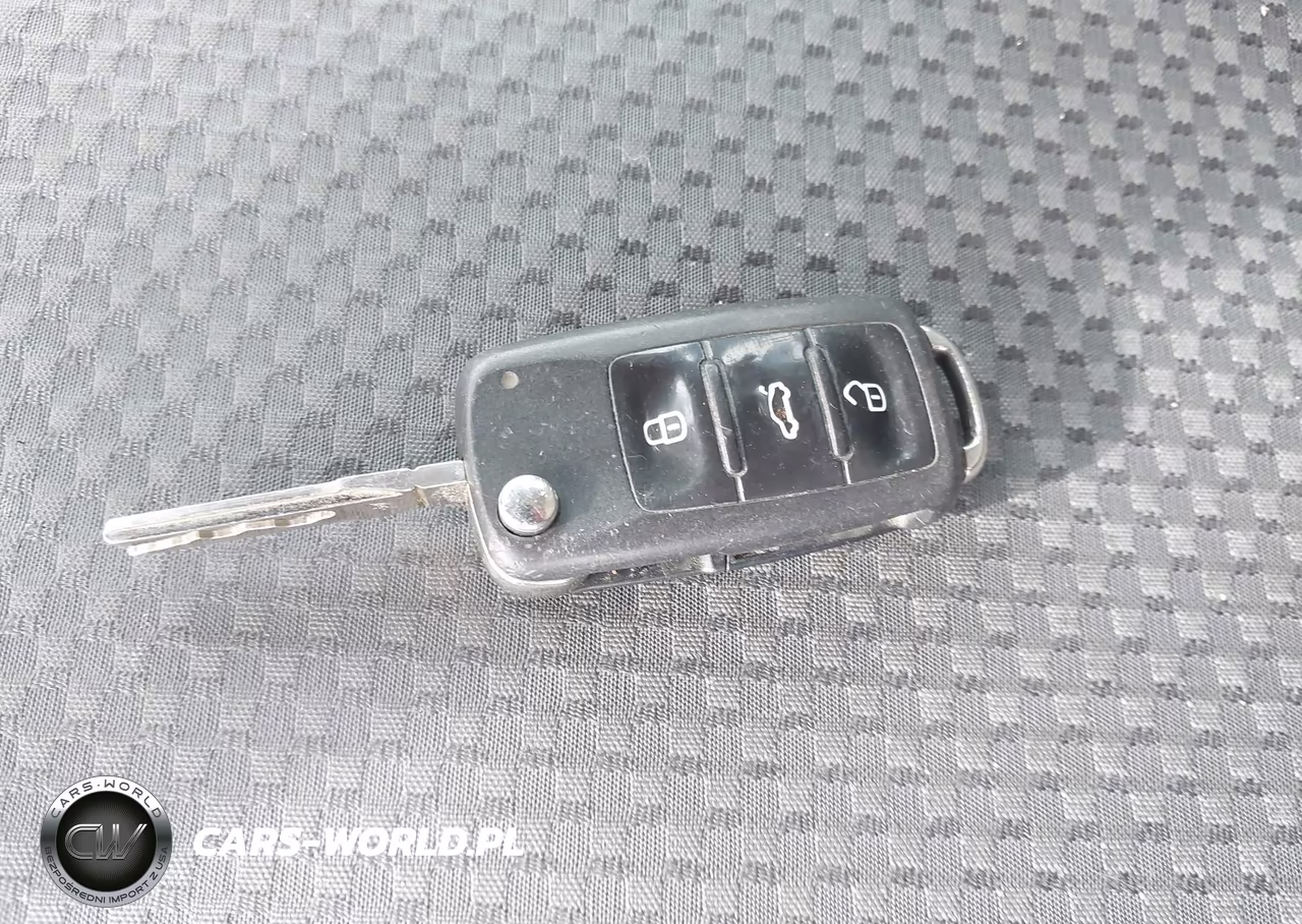 2012 Volkswagen Jetta 2.0L S VIN:3VW2K7AJ6CM371035 - 11