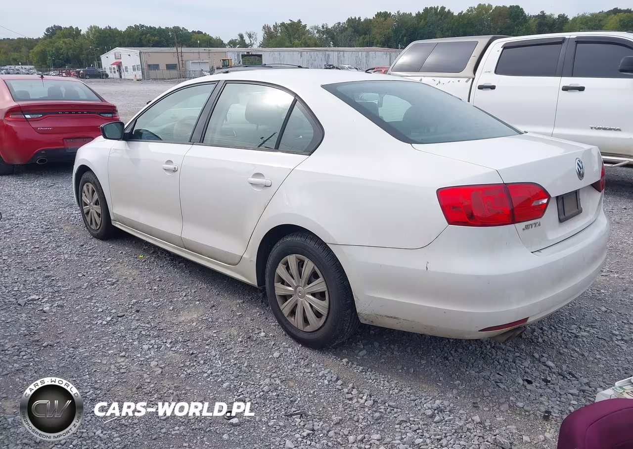2012 Volkswagen Jetta 2.0L S VIN:3VW2K7AJ6CM371035 - 3