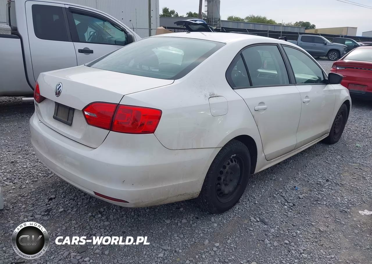 2012 Volkswagen Jetta 2.0L S VIN:3VW2K7AJ6CM371035 - 4