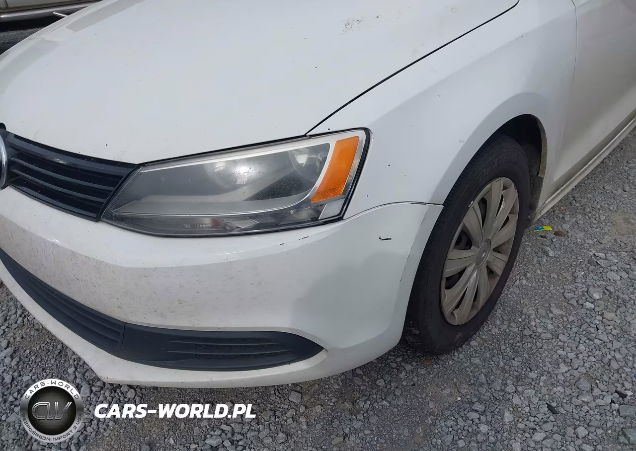 2012 Volkswagen Jetta 2.0L S VIN:3VW2K7AJ6CM371035 - 6