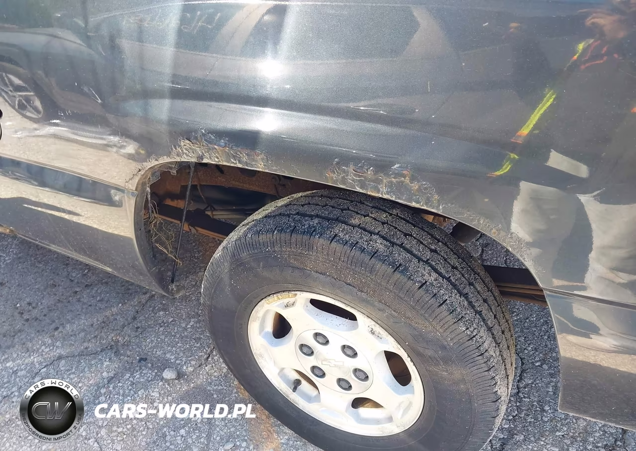 2003 Chevrolet Silverado 1500 Ls VIN:2GCEC19V231305848 - 13