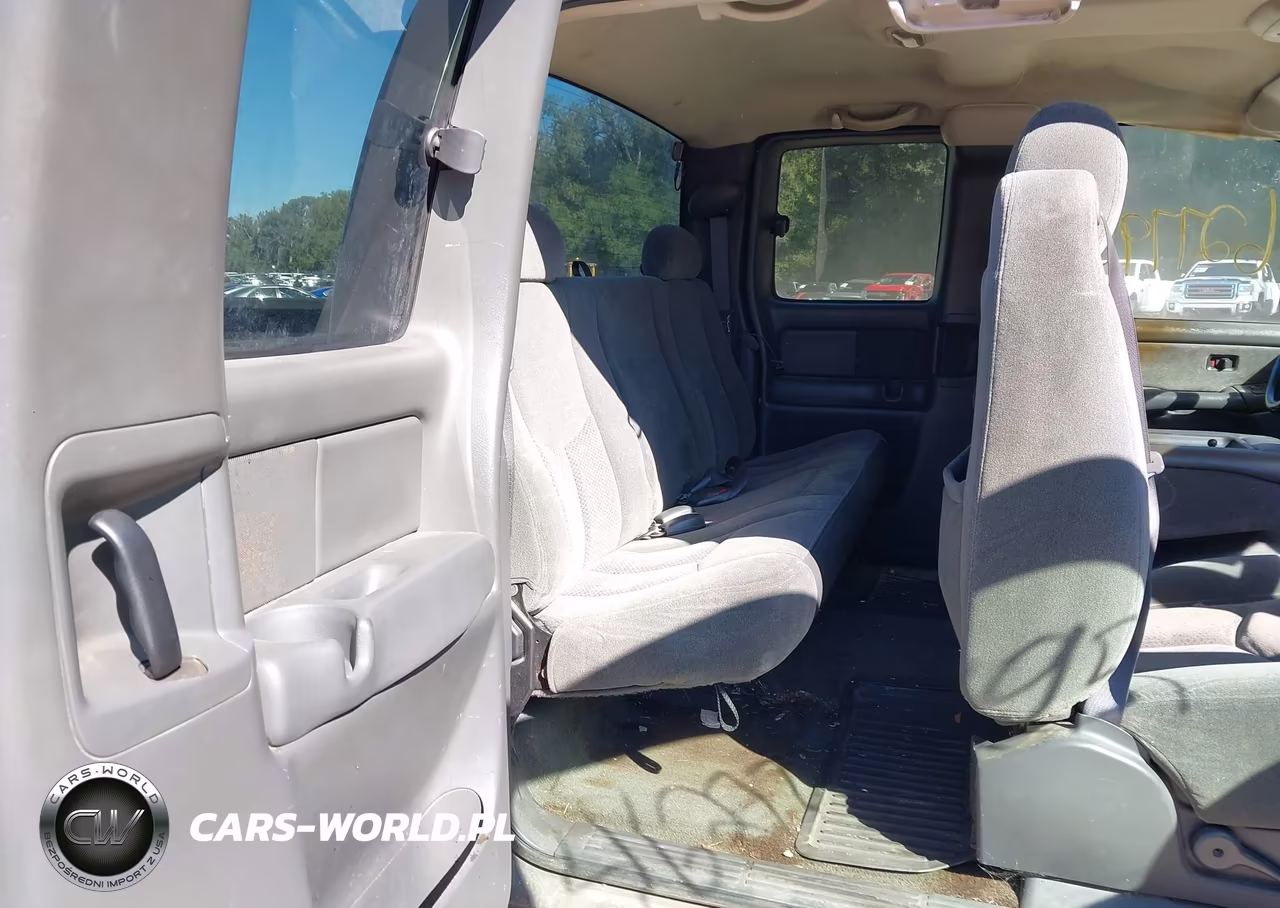 2003 Chevrolet Silverado 1500 Ls VIN:2GCEC19V231305848 - 8