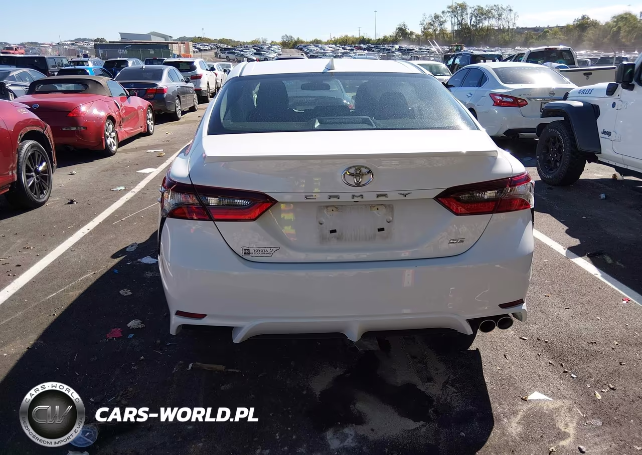 2024 Toyota Camry Se VIN:4T1G11AK1RU889958 - 16