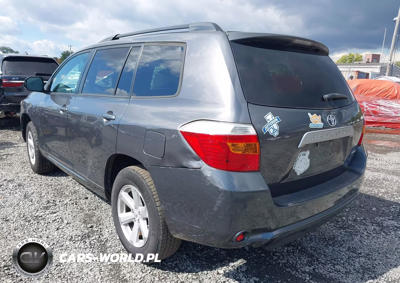2010 Toyota Highlander Base V6 VIN:5TDBK3EH7AS027729 - 17