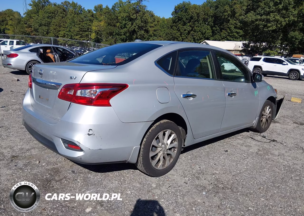 2018 Nissan Sentra Sv VIN:3N1AB7AP1JL639711 - 4