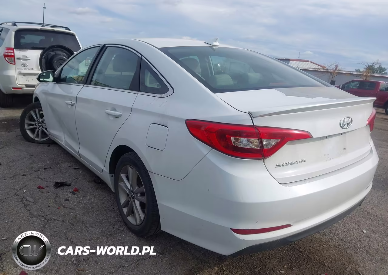2016 Hyundai Sonata Se VIN:5NPE24AF2GH366131 - 3