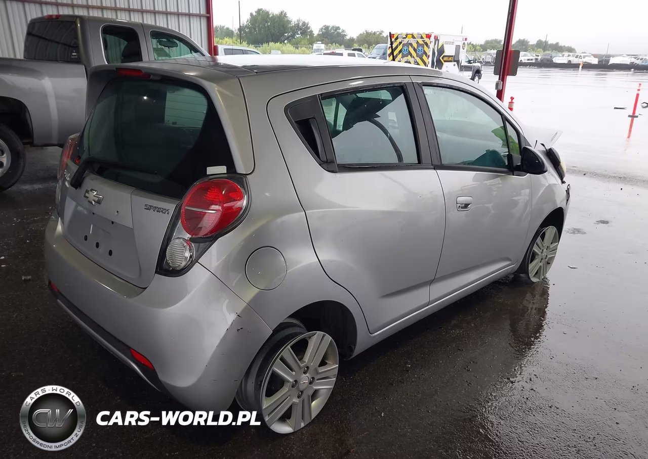 2015 Chevrolet Spark Ls Manual VIN:KL8CA6S90FC807546 - 4