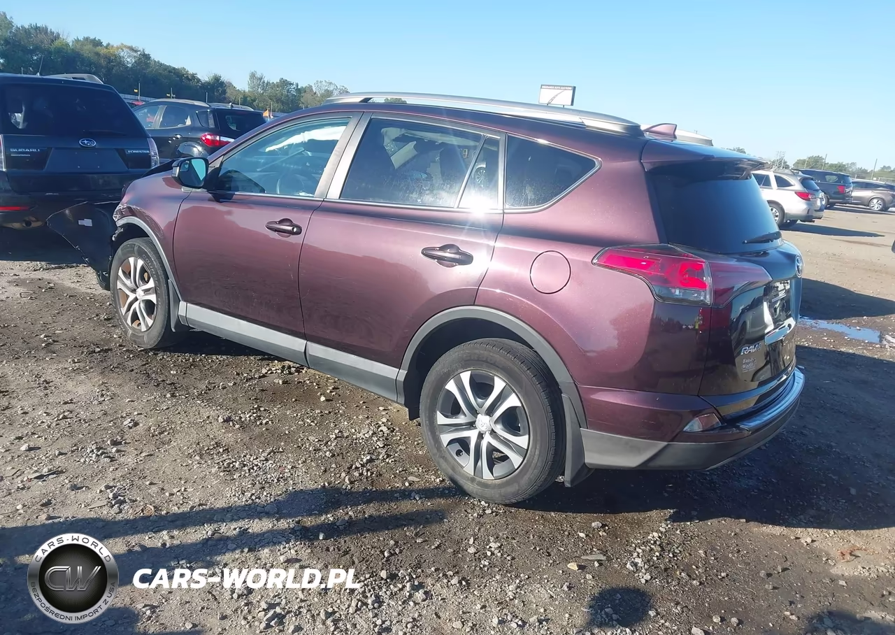 2018 Toyota Rav4 Le VIN:2T3ZFREVXJW500761 - 3