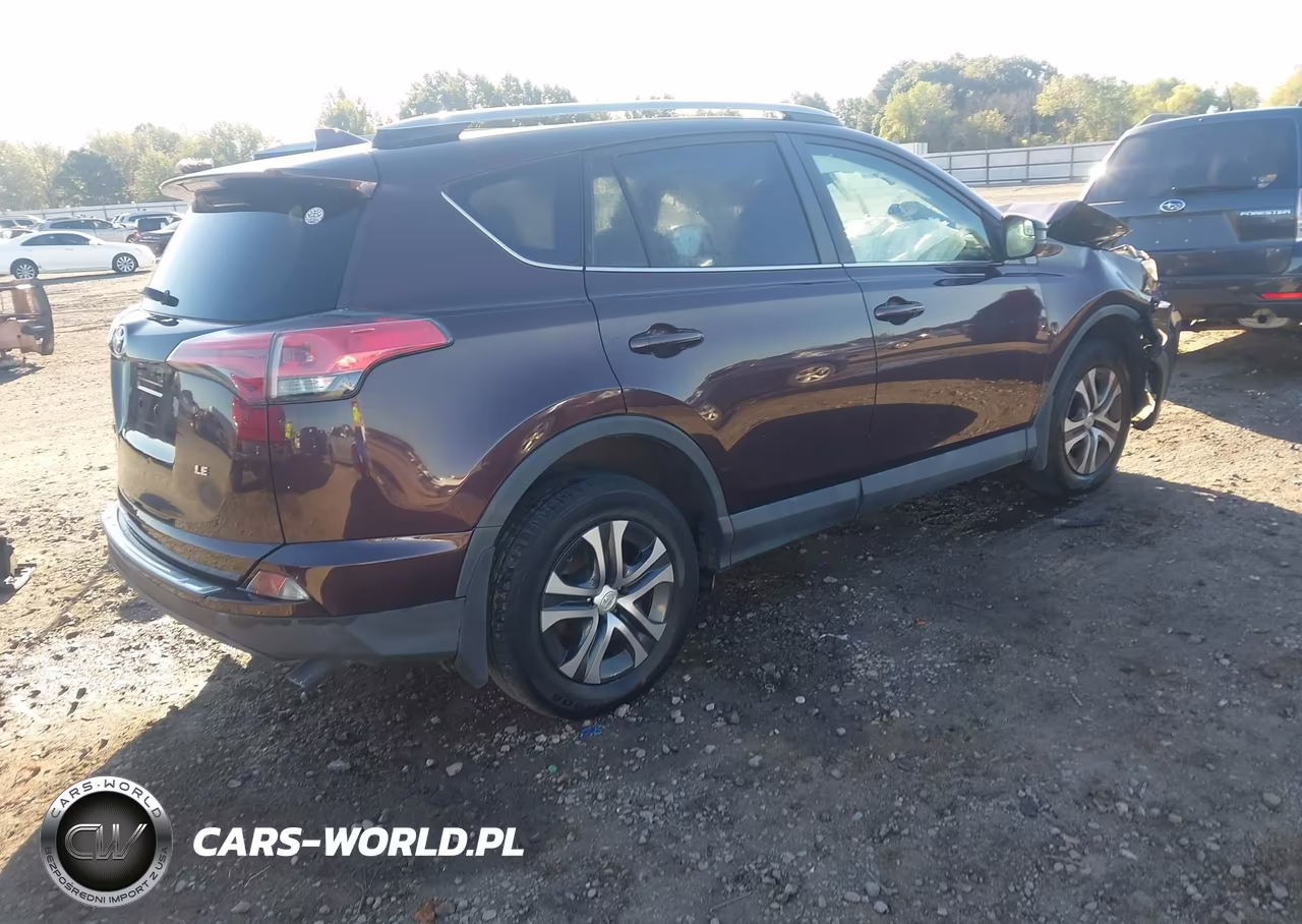 2018 Toyota Rav4 Le VIN:2T3ZFREVXJW500761 - 4