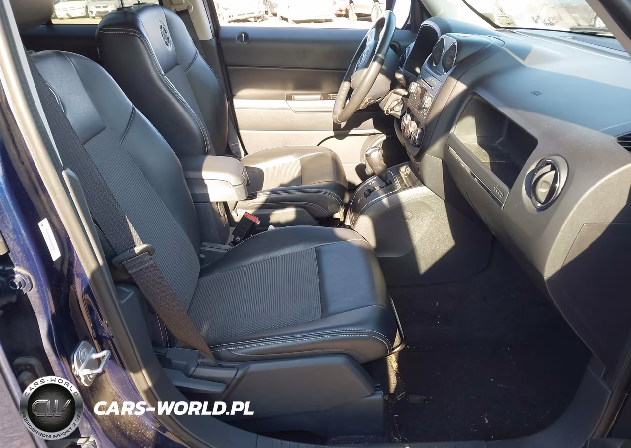 2014 Jeep Patriot Latitude VIN:1C4NJRFB9ED687852 - 5