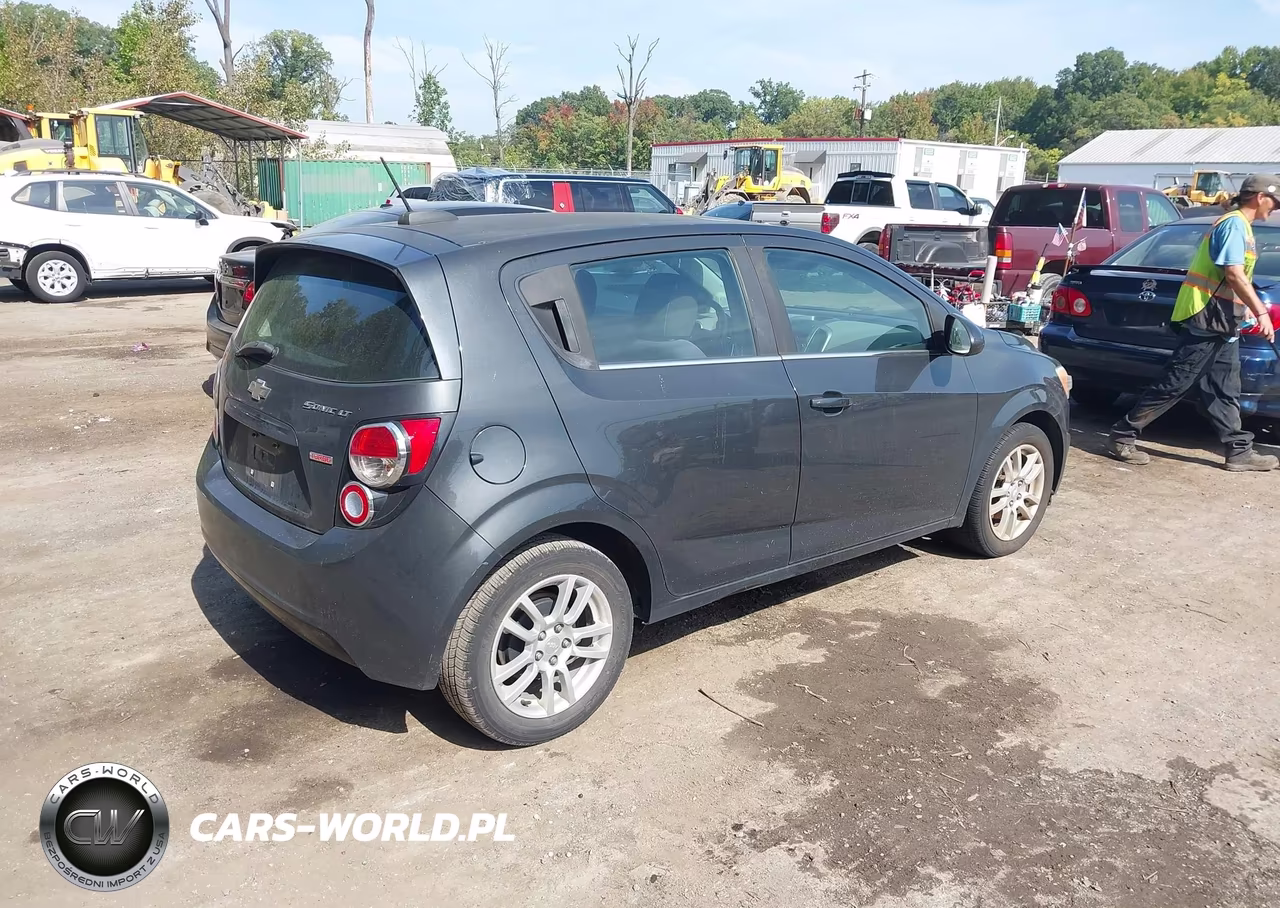 2015 Chevrolet Sonic Lt Auto VIN:1G1JC6SBXF4169286 - 4