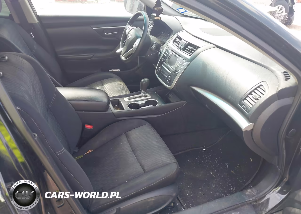 2018 Nissan Altima 2.5 S VIN:1N4AL3AP5JC475657 - 5