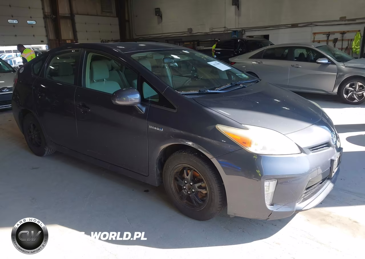 2012 Toyota Prius Three